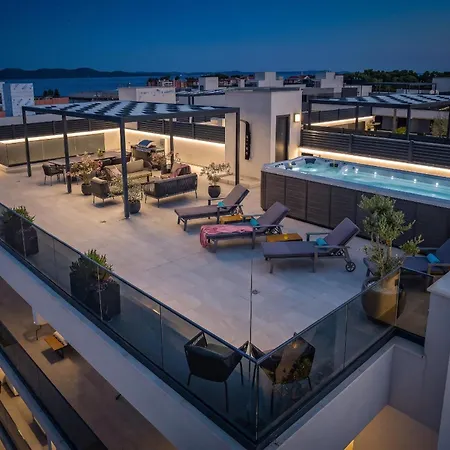 דירה Olive Luxe Penthouse With Jacuzzi And Sea View *